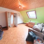 03dc8b40-cfcb-495c-ae35-70ad5f9bea6c