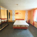 73ce87d4-b14f-4647-b25f-e96933c19e2f