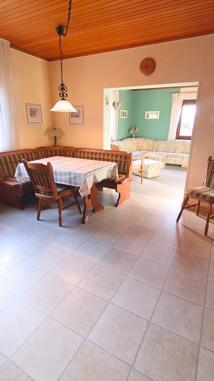 39f07875-fb93-447a-a00b-9b38c9a83d3e